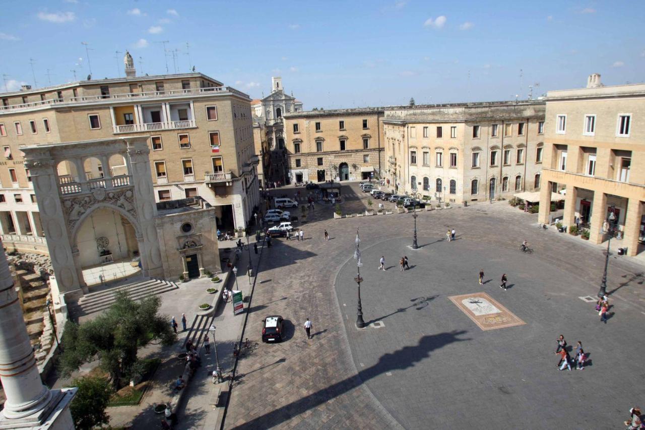 Piazza Salento Bed and Breakfast Lecce Exteriör bild